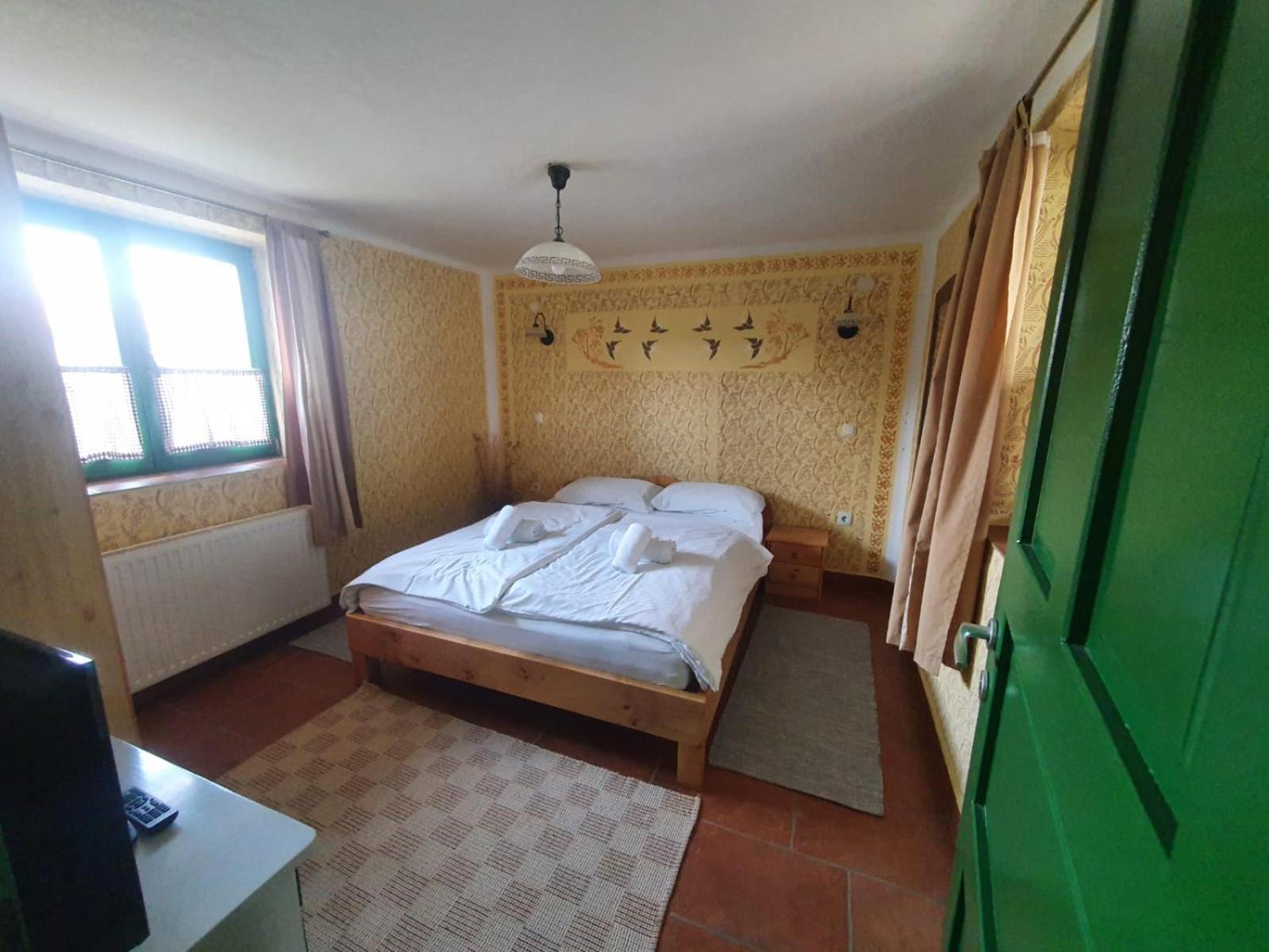 Bed and Breakfast Sobe Kod Baje - Baranjska Kuca Karanac Exterior foto